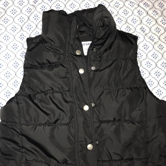 BLACK WINTER  VEST - Picture 2 of 3
